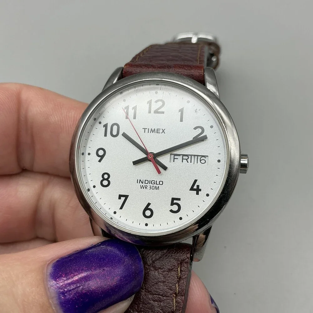 Timex Indiglo WR 30M Mens Watch 35mm Silver Tone Leather Day Date New Battery